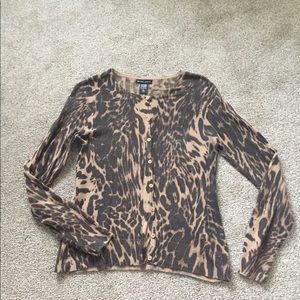New York & Company Leopard print sweater